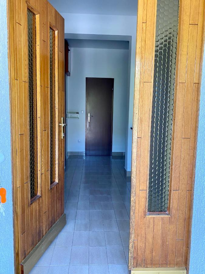 Apartmani Luka Zrnovo Exterior foto